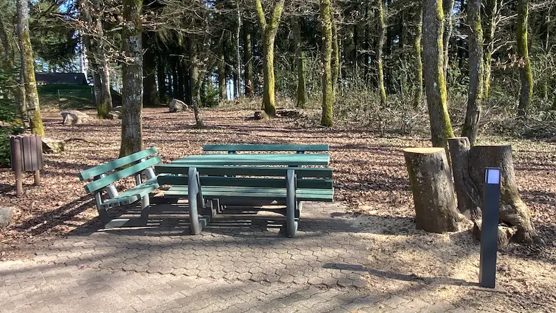 eine Bank zum Ausruhen